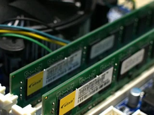 Jak zwiększenie pamięci RAM w laptopie poprawia jego wydajność?